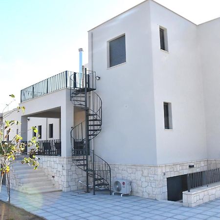 شقة Polles Εlies Cozy Αpartment Aegina المظهر الخارجي الصورة
