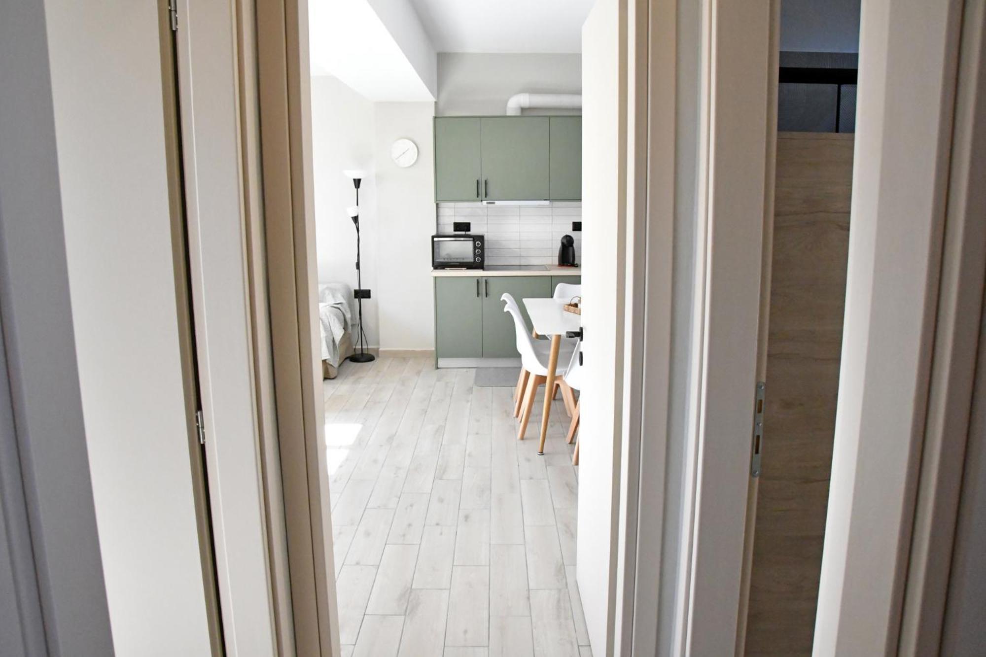 شقة Polles Εlies Cozy Αpartment Aegina المظهر الخارجي الصورة